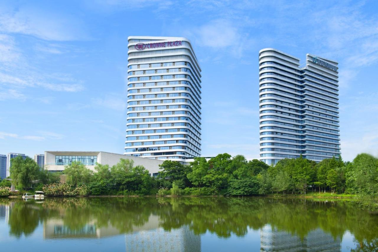 Crowne Plaza Wuhan Optics Valley, An Ihg Hotel المظهر الخارجي الصورة