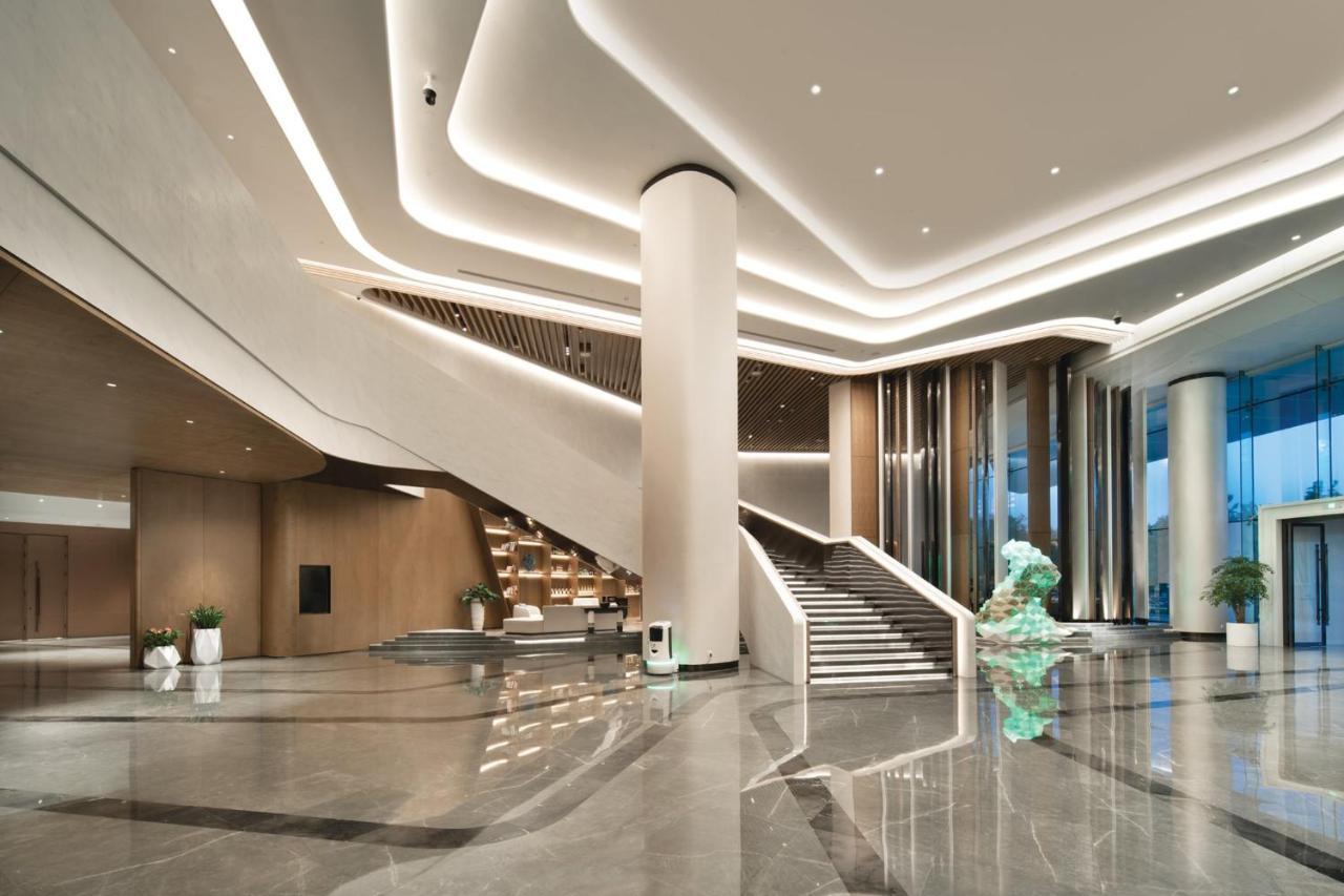 Crowne Plaza Wuhan Optics Valley, An Ihg Hotel المظهر الخارجي الصورة